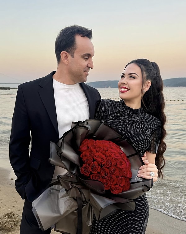 Sosyal medyanın en çok konuşulan fenomenlerinden biri olan Özlem Öz'e mutlaka denk gelmişsinizdir.