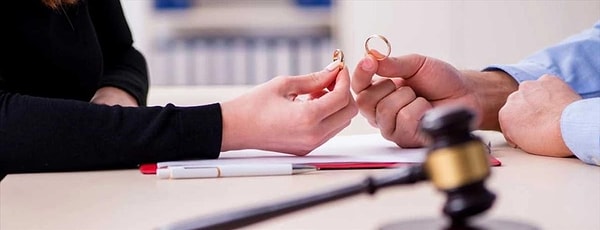 Kadın ve erkeklerde boşanma için en tehlikeli yaş belli oldu.