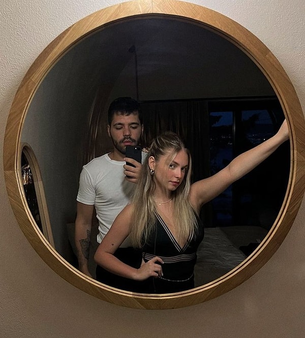 Son yılların en çok dinlenen isimlerinden Emir Can İğrek, “Nalan” “Ali Cabbar” gibi şarkılarıyla popülaritesini ikiye katlamış isimlerden.