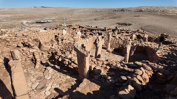 Heykeller ve hayvan figürleri ne anlatıyor?