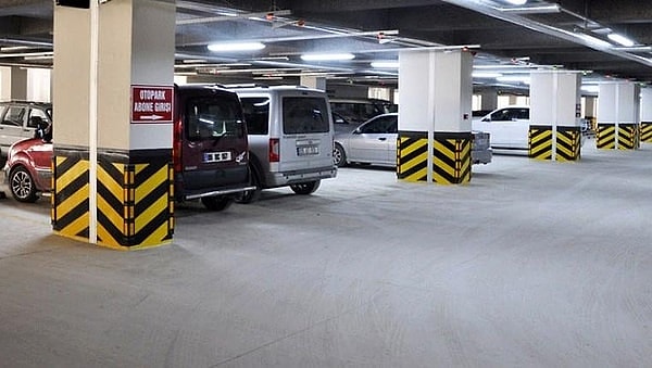 Komşular arası gerilim bazen küçük bir mesele gibi görünen konulardan büyüyebiliyor.