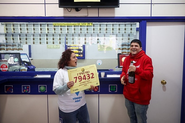 Son aylarda hem orman yangınlarıyla hem de 200 kişinin çalıştığı şeker fabrikasının kapanmasıyla ekonomik olarak zor bir dönemden geçen La Bañeza, 468 milyon euroluk payla dikkat çekti.