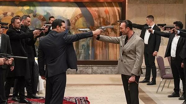 Kanal D’nin sevilen dizisi Eşref Rüya son bölümüyle sosyal medyada gündem oldu.