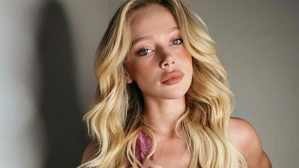 En İyi Tiktoker/Twitch/Kick Yayıncısı Kadın: Yaren Alaca