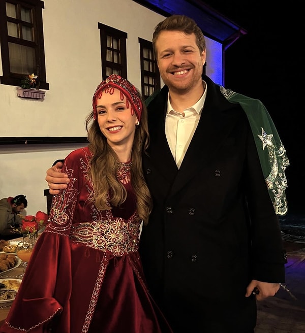 Taşacak Bu Deniz'in yeni bölümünde Sevcan ve Oruç evleniyor.