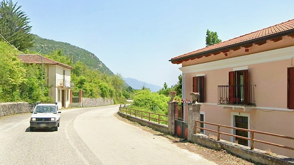 Kedilerin insanlardan fazla olduğu bölge: Pagliara dei Marsi