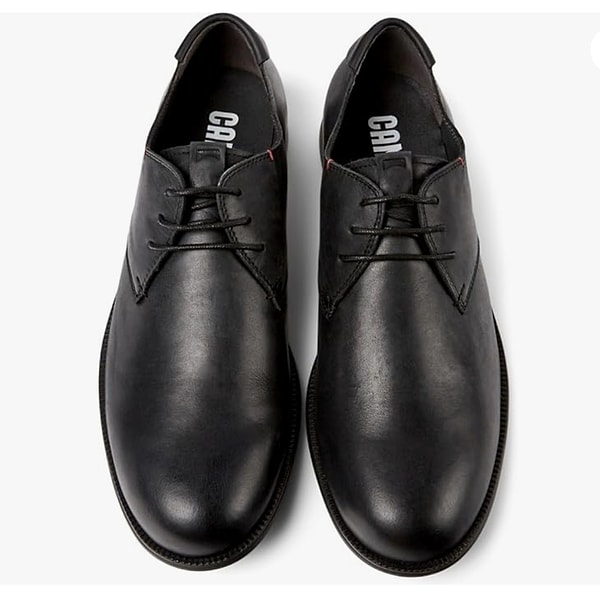 CAMPER Mil Brogues Erkek Ayakkabı, iş kombinlerinizde sizi yarı yolda bırakmayacak gerçek bir kurtarıcı.