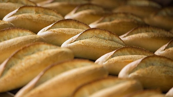 Ekmek fiyatı yeni yılda artacak mı? Türkiye Fırıncılar Federasyonu Başkanı'ndan açıklama geldi.