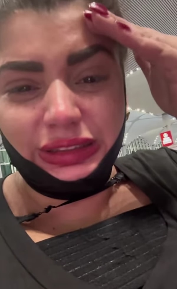 “Üzerimdeki her şeyi çıkarmamı istediler..."