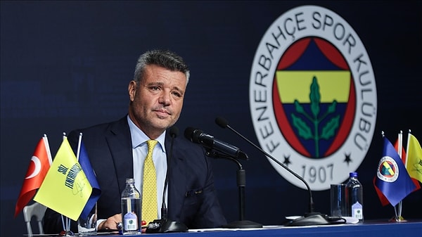 Fenerbahçe Başkanı Sadettin Saran’ın isminin karıştığı uyuşturucu operasyonu sonrasında başkanlığa devam edip etmeyeceği merak ediliyordu.