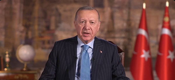 Cumhurbaşkanı Recep Tayyip Erdoğan, yeni yıl için yayınladığı mesajda “Terörsüz Türkiye Projesi”ne de değindi.