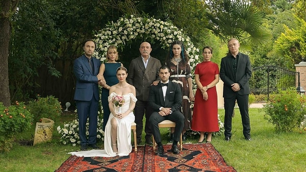 Dizinin yeni bölümünün 1 Ocak'a denk gelmesiyle beraber yeni bölümün yayınlanıp yayınlanmayacağı merak konusu oldu.