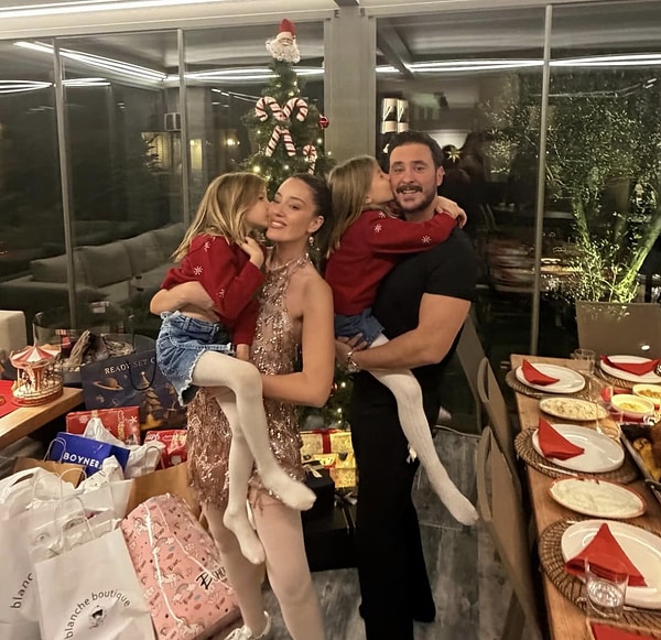 Boşandıklarından bu yana kızları için sık sık bir araya gelen ikili, yılbaşını da beraber geçirdi.