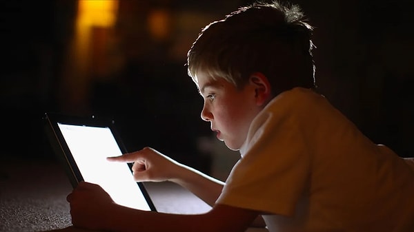 15 yaş altındaki çocuklara sosyal medya yasağı geliyor.