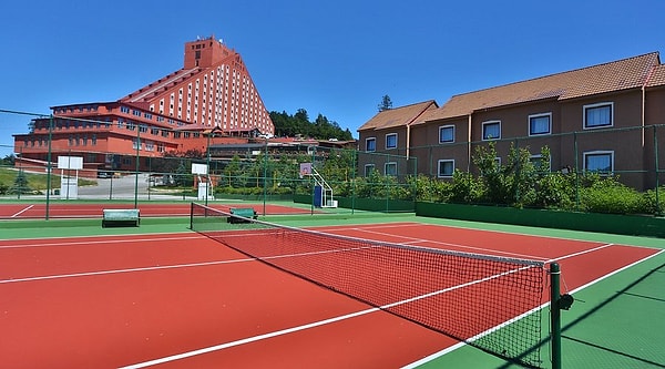 Otel iddiaları yalanladı ve hukuki yola başvuracaklarını duyurdu.