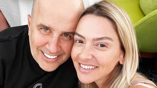 Şarkıcı Hadise ve Gülşen'in de aralarında olduğu çok sayıda ismin menajerliğini yapan Haluk Şentürk'ün bu sabah gözaltına alındığı öğrenildi.