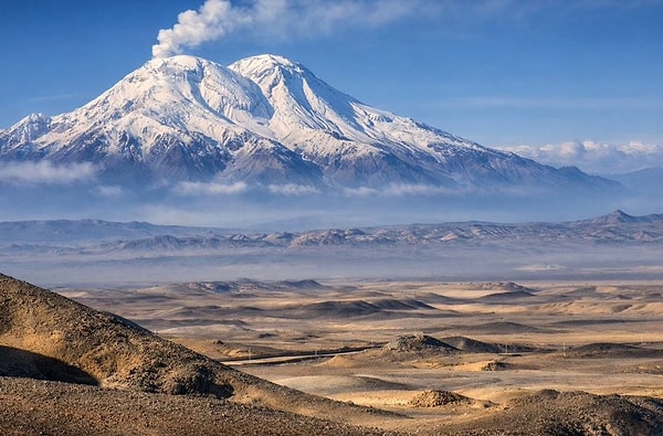 Taftan Yanardağı, İran ve Pakistan sınırına yakın konumda yer alıyor.