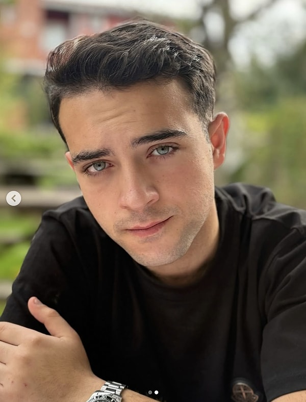 Çocuk oyuncu olarak tanıdığımız Berat Efe Parlar, pek çok başarılı dizi ve filmde rol aldı.