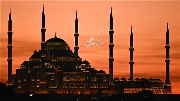 2026 Miraç Kandili Ne Zaman?