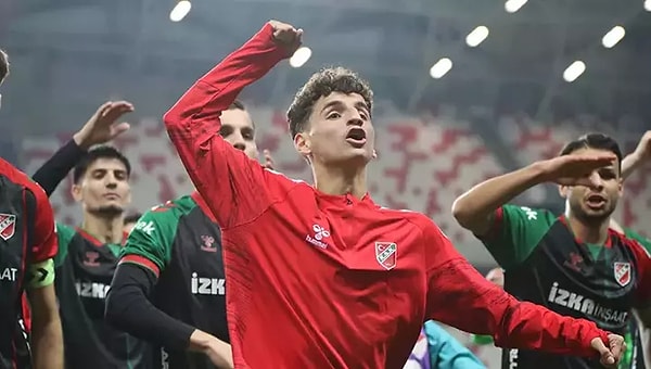 Fenerbahçe ve Trabzonspor istedi Maribor aşama kaydetti.