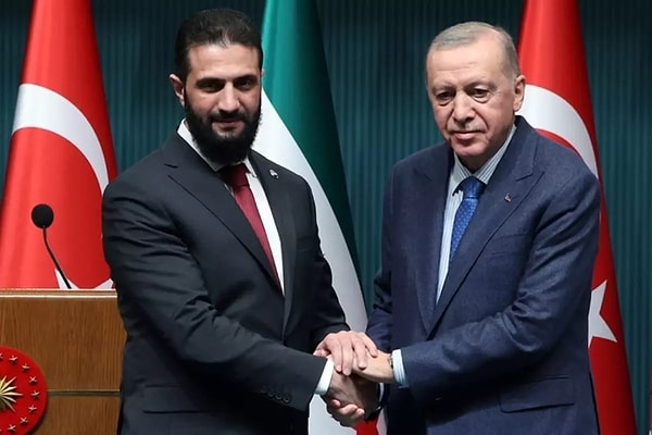 Cumhurbaşkanı Recep Tayyip Erdoğan, Suriye Cumhurbaşkanı Ahmed el-Şara ile telefon görüşmesi gerçekleştirdi.