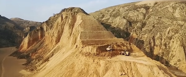 Proje, görsel bir dönüşümden önce kapsamlı bir zemin mühendisliği çalışmasıyla başladı.