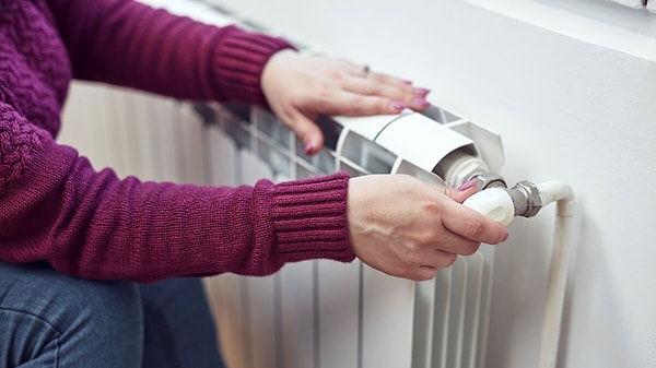 Hava yapan radyatörler enerjiyi boşa harcıyor