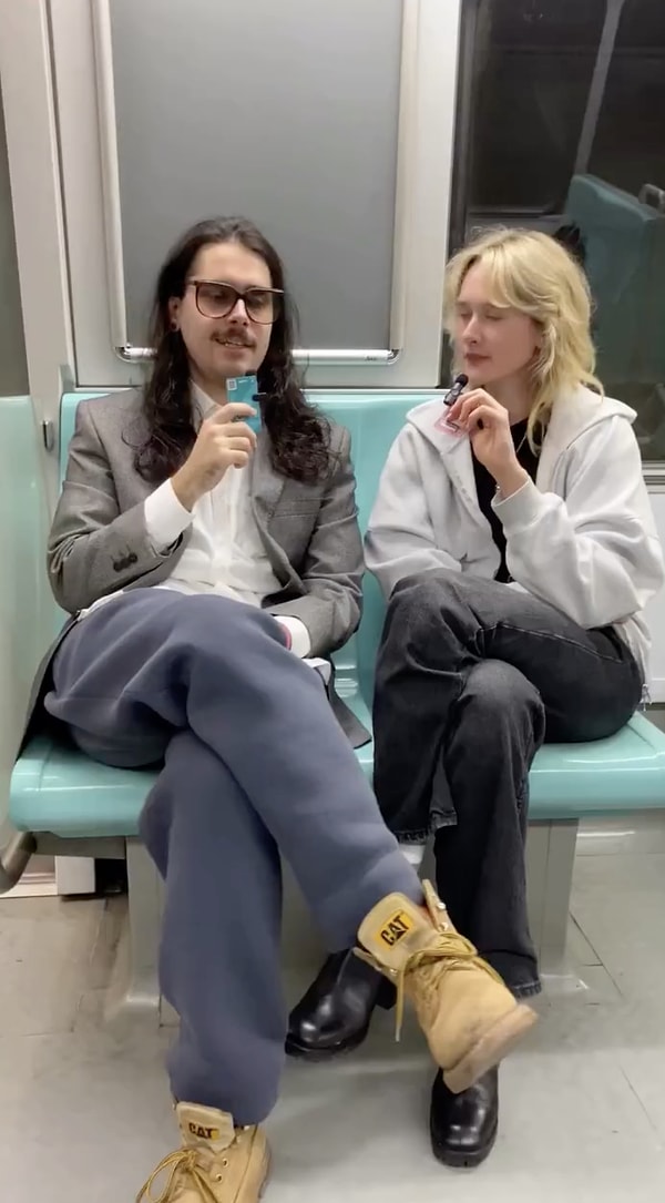 İki kişi yaptıkları bir konuşmayla gündem oldu.