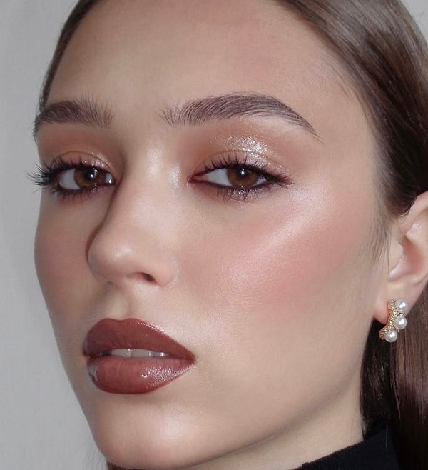 7. Kusurlu simler: Dağınık ama bir o kadar havalı!