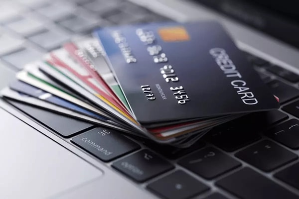 Kartların kendine göre riskleri var.