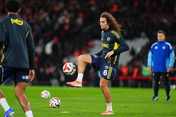 Gol perdesini açtı gerçek Fenerbahçeli oldu.