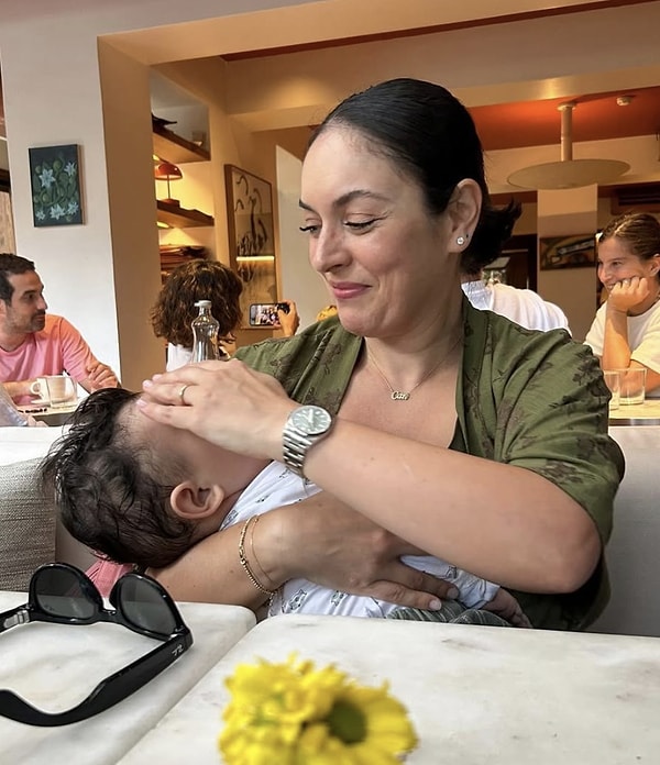 23 Kasım 2023'te dünyaya gelen ve Can ismini verdikleri oğulları ise bu aşktan geriye kalan en güzel hediyeydi.