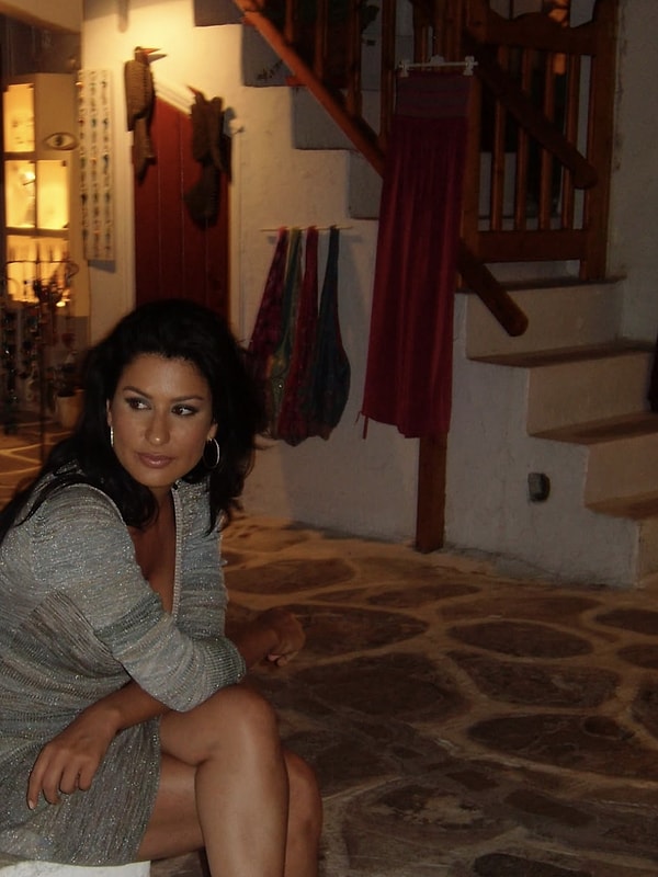 Famed actress İclal Aydın has most recently joined the debate.