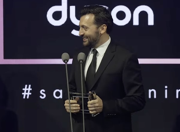 Yılın Yükselen Moda Fotoğrafçısı