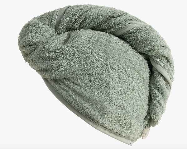 Green Black saç kurutma havlusu sadece 149 TL.