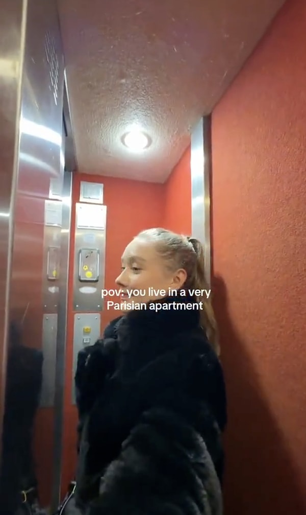 TikTok’ta nikattinn kullanıcı adıyla içerik üreten bir kadın, girdiği bir binanın asansörünü kullandığı anları paylaşınca sosyal medyada gündem oldu.