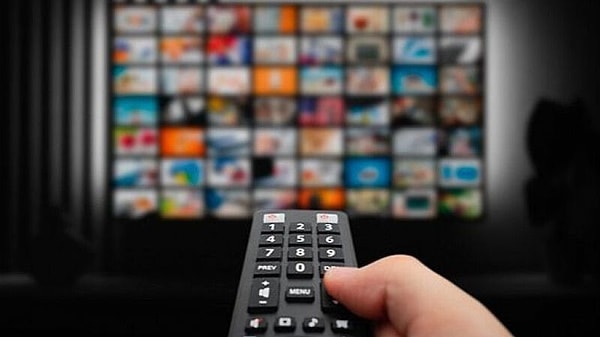 Televizyon ekranlarında 15 Ocak Perşembe akşamı rekabet dozu oldukça yüksek bir gece yaşandı.