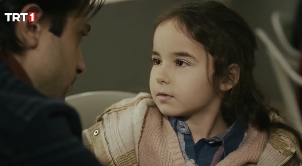 Taşacak Bu Deniz'e Fadime karakterinin çocukluğunu canlandırmak için bir çocuk oyuncu dahil oldu.