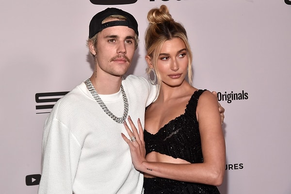2018 yılında  Justin Bieber, Hailey Baldwin ile evlenerek hayatında yeni bir sayfa açtı.