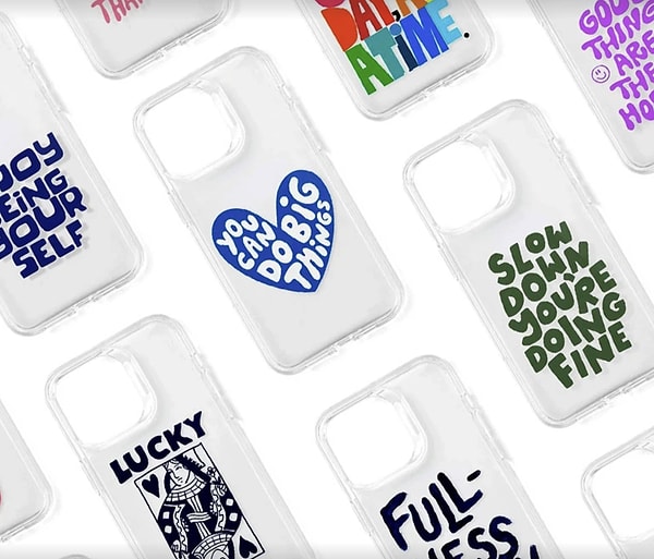 Telefonunuzun stilini yenilerken bütçenizi koruyan "4 Al 2 Öde" kampanyası.