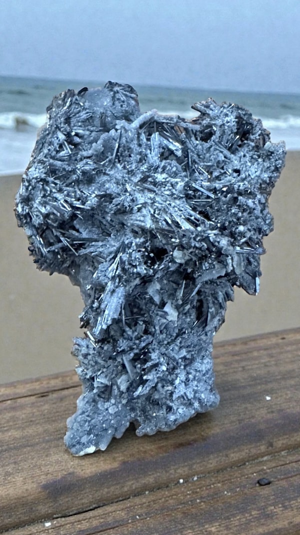 STİLİBAT KRİSTALİ NEDİR?