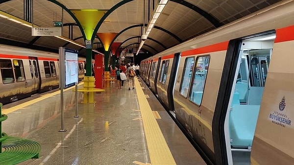 İstanbul’da Üsküdar-Samandıra metro hattı hafta sonu kapalı olacak.