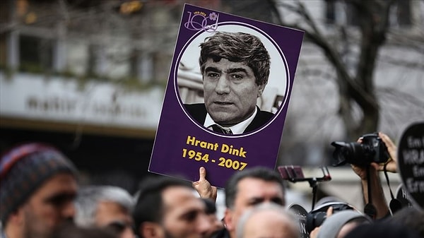 Hrant Dink, öldürülmesinin 19. senesinde kar yağışı altında anıldı.