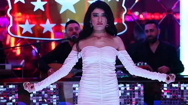 8 aydır ekranlarda olmayan İnci Taneleri ekrana dönüyor.