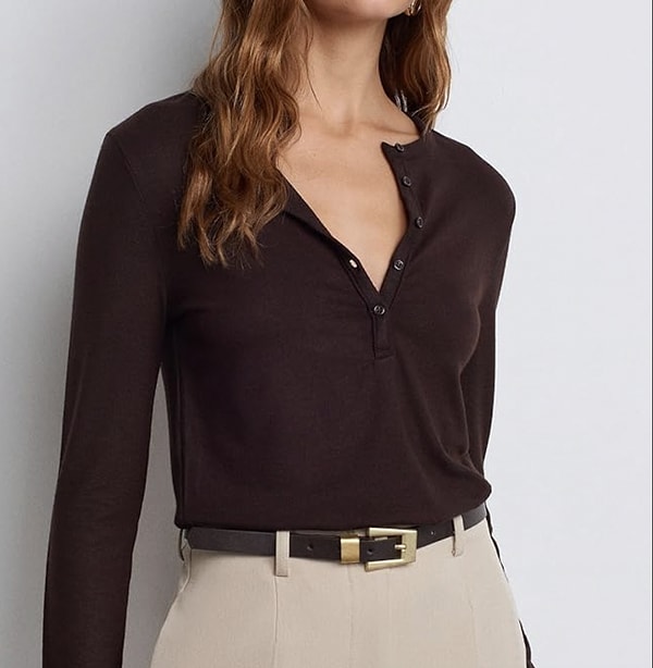 Kahverenginin en sıcak tonuyla hem ofiste hem günlük hayatta şıklığı yakalayın.