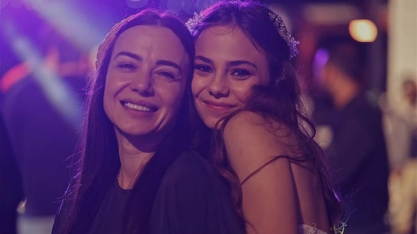 Yıllar önce yayınlanan Zalim İstanbul dizisinde bir araya gelen Deniz Uğur ve Bahar Şahin yeniden aynı dizide buluştu.