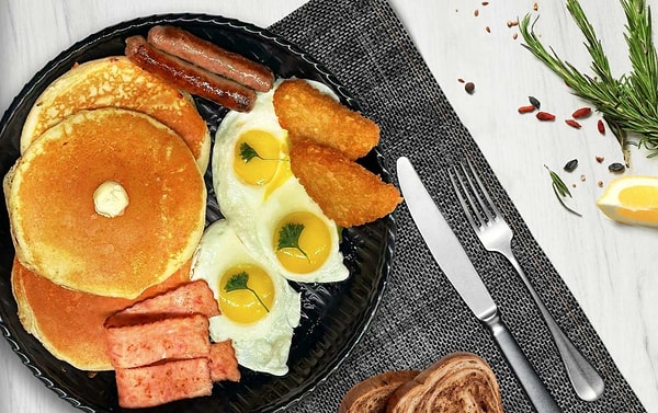 7. Bu kahvaltı tabağının fiyatının 1476 TL olduğu söylendi. Sence doğru mu?