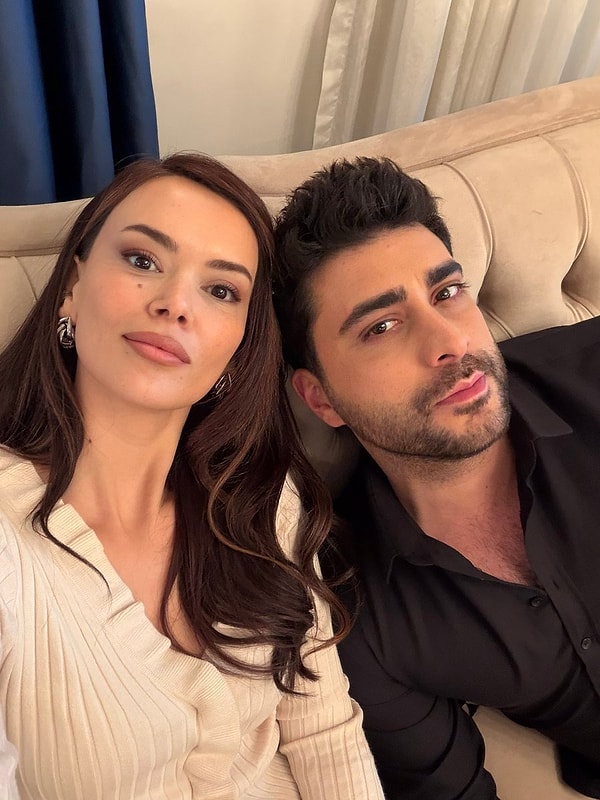 Sıla Türkoğlu’nun diziden ayrılmasıyla yerine Seray Kaya gelmişti.