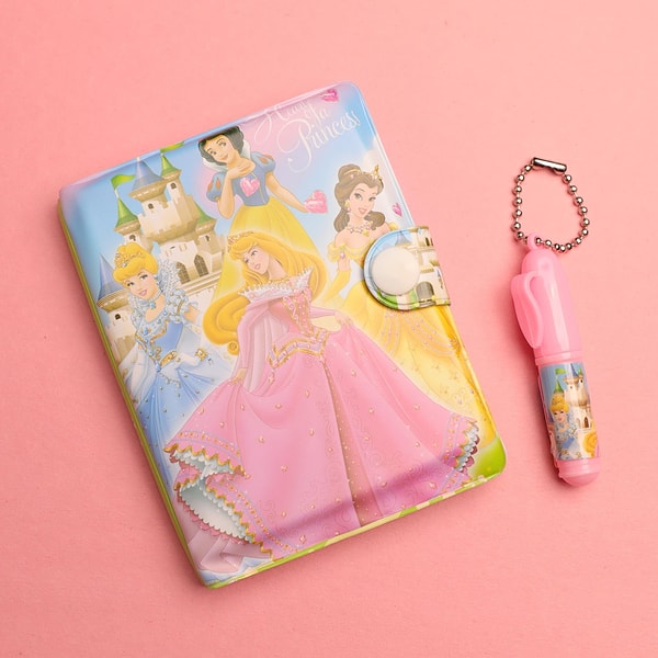 Cinsiyet temelli fiyat farkı çocukluk döneminde oyuncaklarla başlıyor.