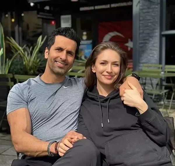 Oyuncu Yasemin Kay Allen, son yıllarda özel hayatıyla da magazin gündeminin yakından takip edilen isimleri arasında yer alıyor.